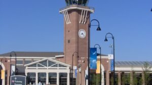 United Airlines AEX Terminal - Alexandria International Airport
