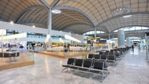United Airlines ALC Terminal - Alicante-Elche Miguel Hernández Airport