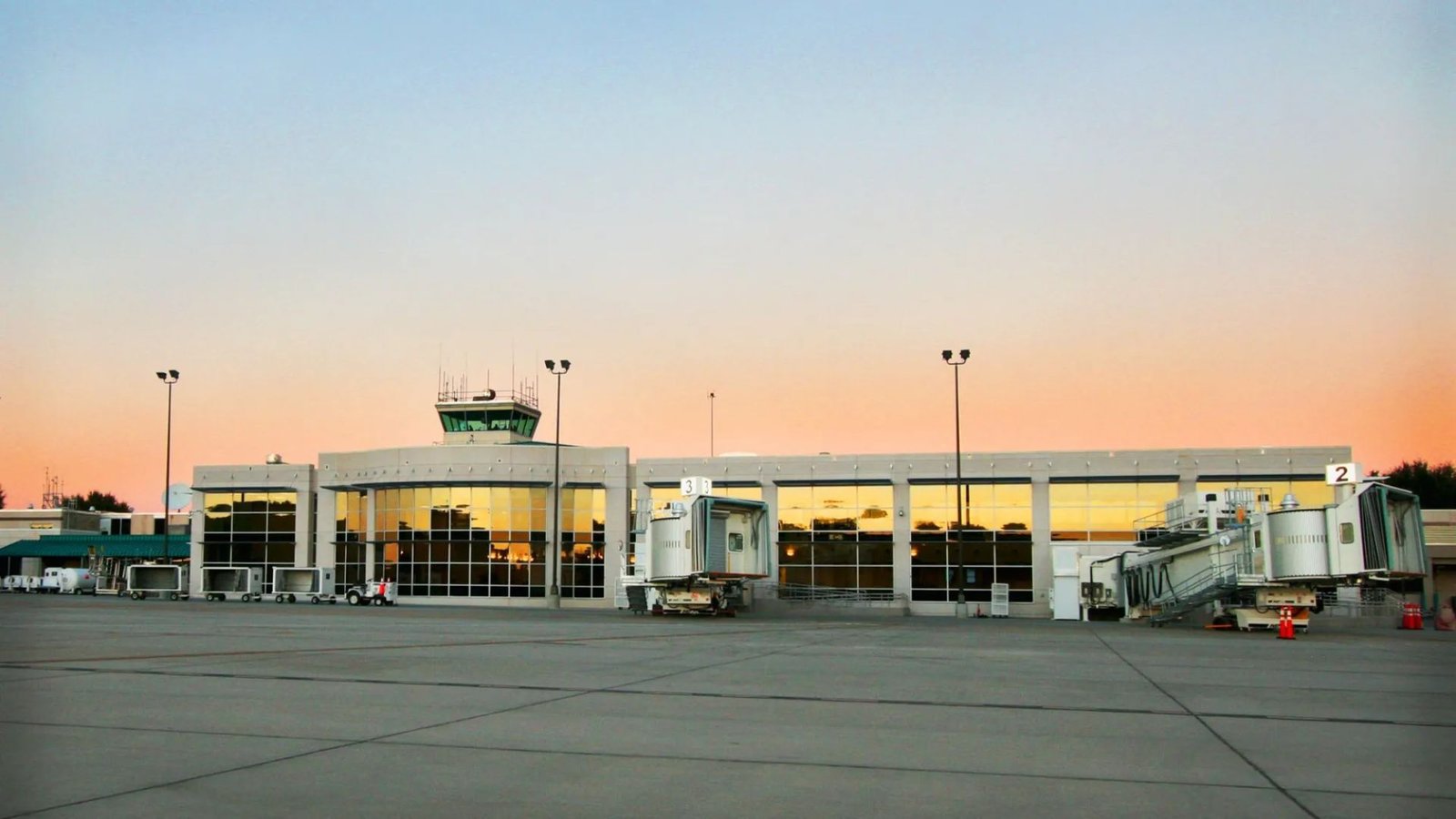 United Airlines AVL Terminal – Asheville Regional Airport