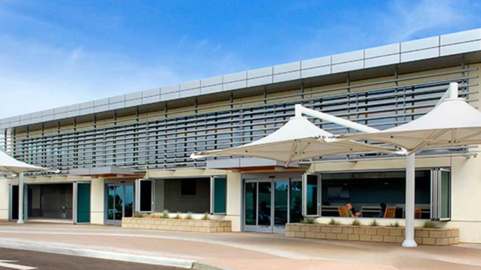 United Airlines CLD Terminal – McClellan-Palomar Airport