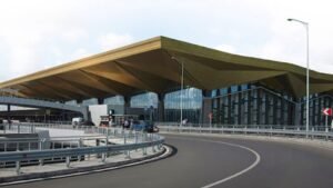 Yamal Airlines LED Terminal - Pulkovo Airport